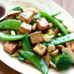 Crispy Cashew Tofu & Snap Peas: A Stir-Fry Delight