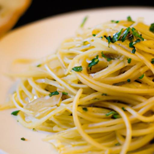 Spaghetti Aglio e ‌Olio:⁣ The Art of Simple Garlic​ Pasta